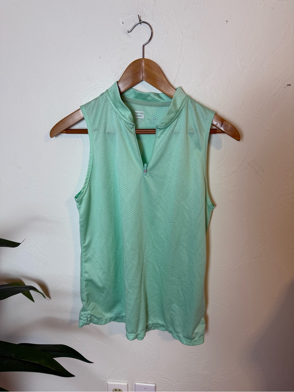 Three Sixty Six Sleeveless Golf Polo Tank – Mint Green – Women’s Large - Picture 2 of 4
